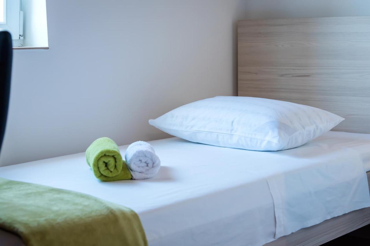 Guesthouse Miranda NP Krka Lozovac Eksteriør billede
