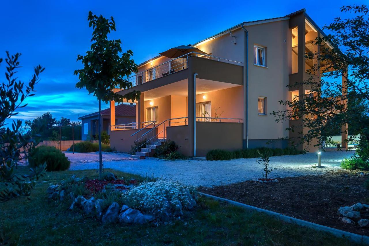 Guesthouse Miranda NP Krka Lozovac Eksteriør billede
