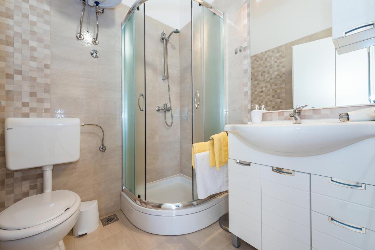 Guesthouse Miranda NP Krka Lozovac Eksteriør billede