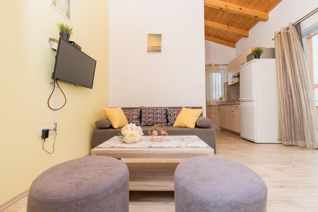Guesthouse Miranda NP Krka Lozovac Eksteriør billede